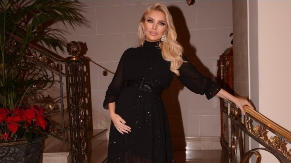 Καινούργιου: To δώρο που δέχθηκε από Ελληνίδα παρουσιάστρια για την κόρη της και τη συγκίνησε [εικόνα]